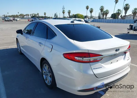 2017 Ford Fusion Hybrid Se из США, поврежденный, VIN 3FA6P0LU5HR129986